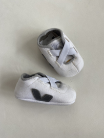 Veja newborn