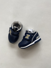 New Balance sneaker maat 19,5