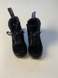 Dr. Martens maat 26