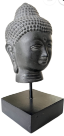 Buddha grijs op stand 8x8x19cm
