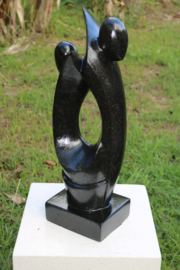 CROSSING STATUE zwart 61cm
