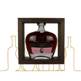 Ferreira | Dona Antonia 30 years old Tawny & Carafe