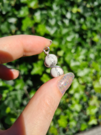Howlite pendant (silver plated)