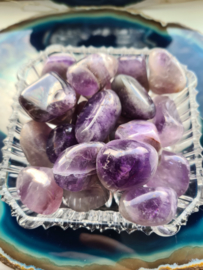 Chevron amethyst (medium)