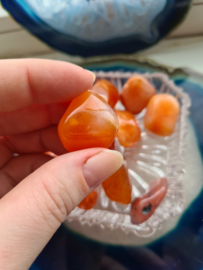 Carnelian (medium)