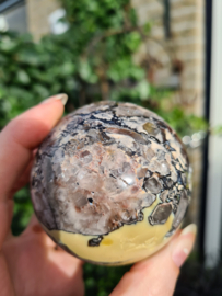 Mosaic chalcedony sphere