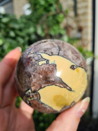 Mosaic chalcedony sphere