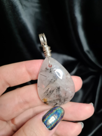 Tourmaline in quartz pendant (silver)