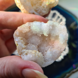 Bergkristal geode (small)