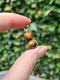 Tiger eye pendant (silver)