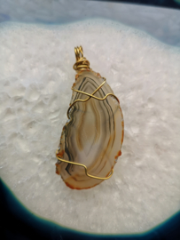 Agate pendant (brown)