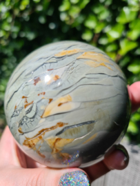 Morondavite sphere