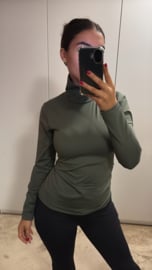 Basic travel col army green