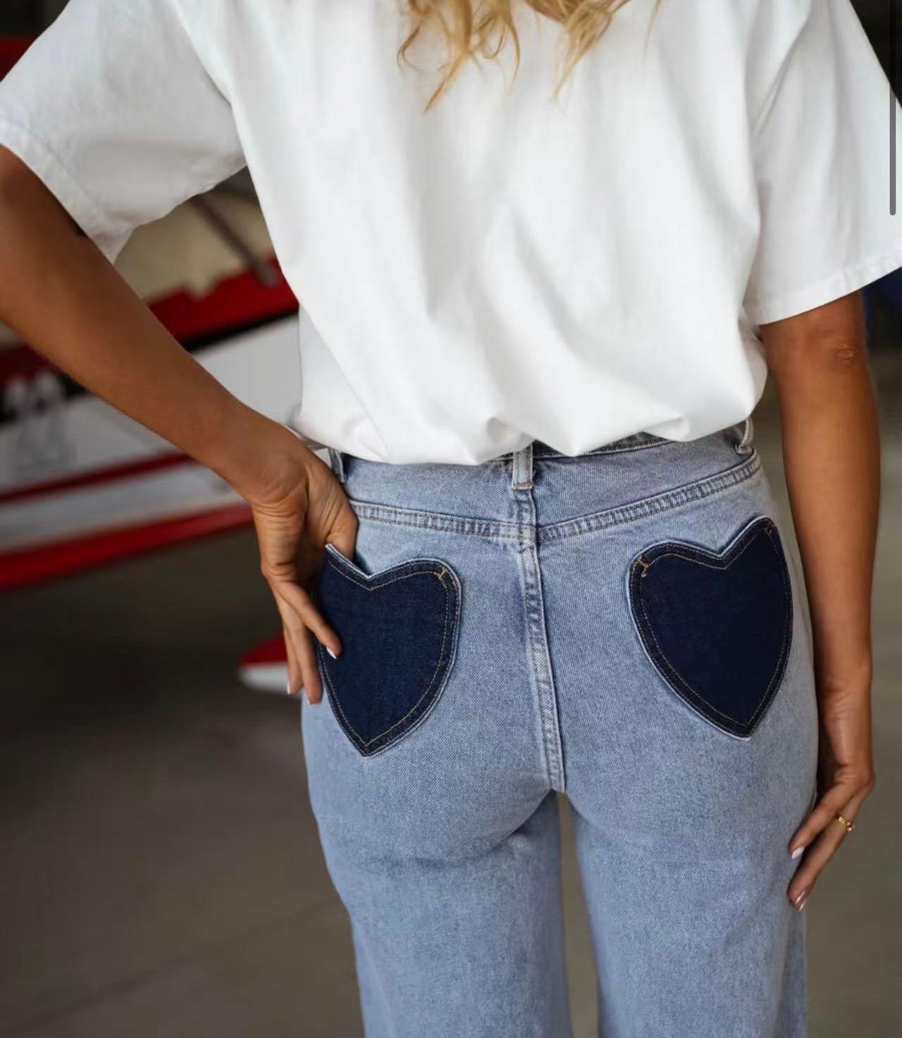 Wide leg jeans met hartjes