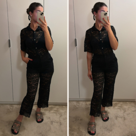 Lace set zwart met parelknopen