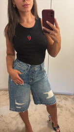 Tank top spicy