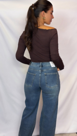 Straight leg jeans