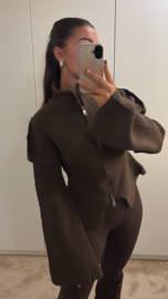 Knitted cardigan bruin