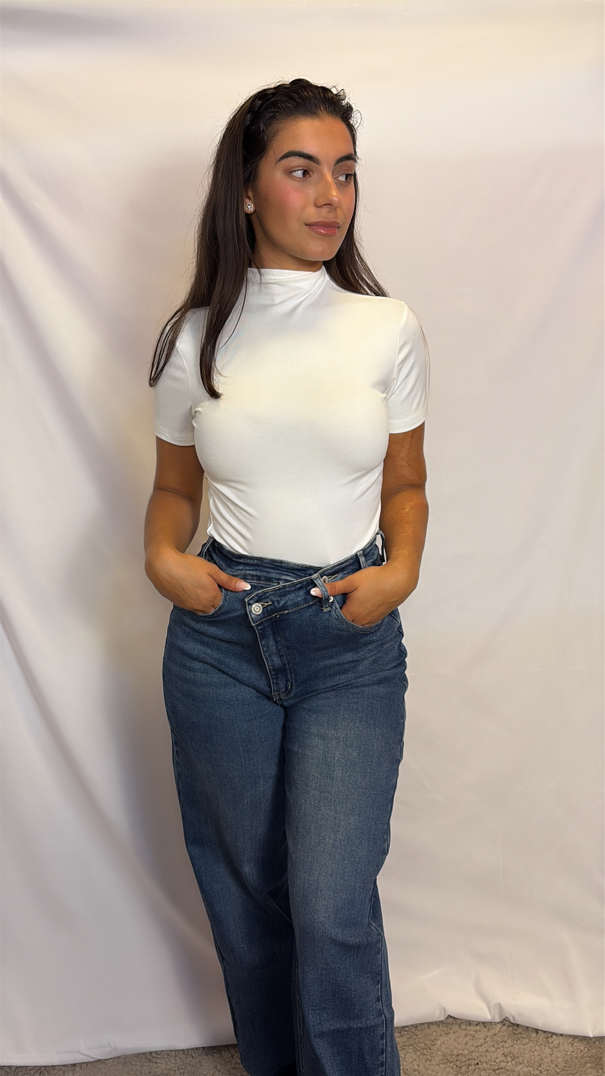 Basic high neck top wit