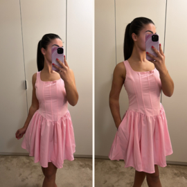 Jurk met korset look roze