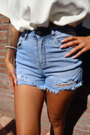 Distressed denim short