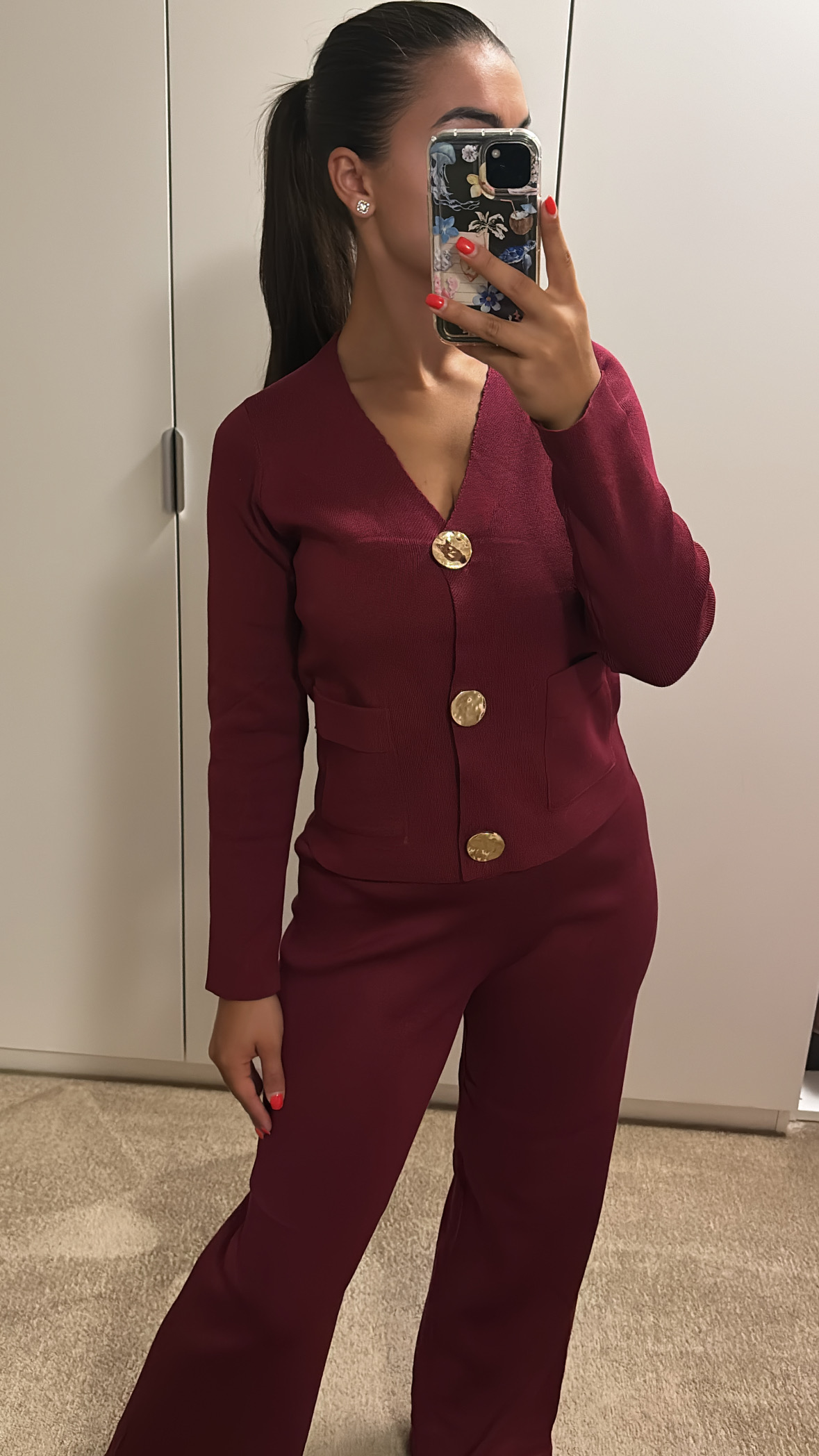 Bordeaux set met goude knopen