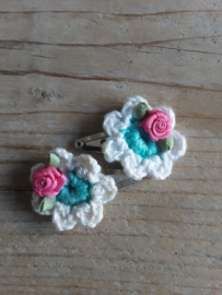 Bloemetjes "mint/wit"