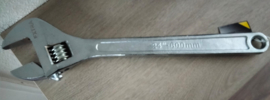 Moersleutel 24''
