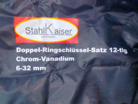 Ring Ringsleutel met zwanenhals