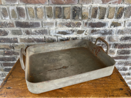 verhoogde metalen tray - BBQ platter