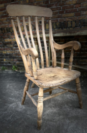houten spijlen stoel