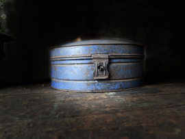 blik rond blauw