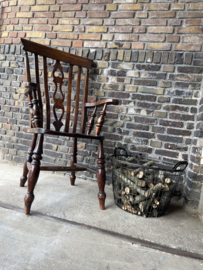 houten spijlen stoel