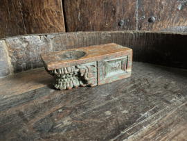 houten ornament wandkandelaar - K LG