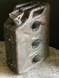 jerrycan lamp