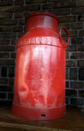 melkbus, emaille melkbus, vintage melkbus rood