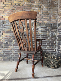 houten spijlen stoel