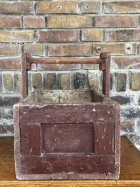 houten trug, houten mand, houten bak met handvat