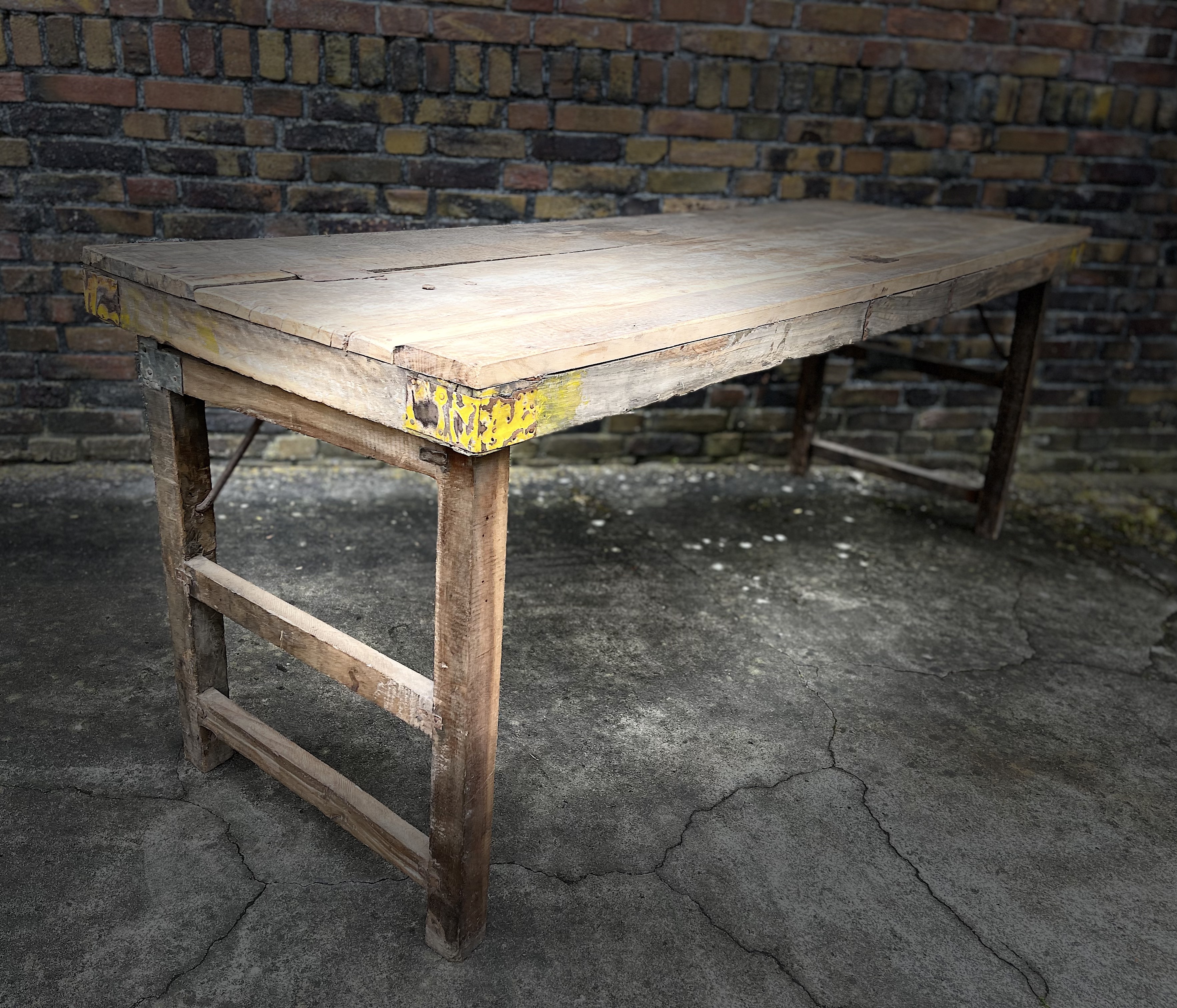 sidetable, Indiase markttafel, tafel