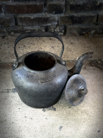 theepot gietijzer