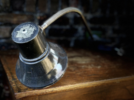 wandlamp, industriële wand- of bureaulamp