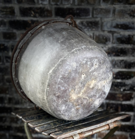 zinken pot met hengsel