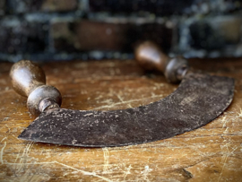 wiegemes of mezzaluna