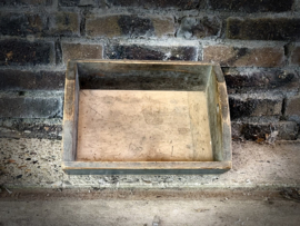 tray, houten tray  met verhoogde rand