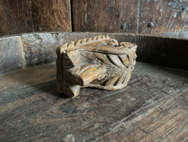 houten ornament  wandkandelaar - K SR