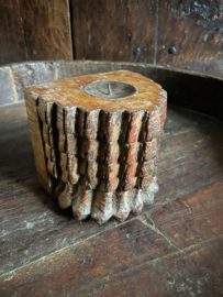 houten ornament  wandkandelaar - G RR