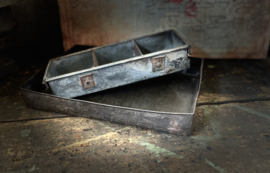 metalen tray