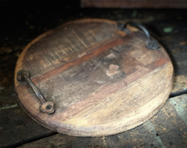 broodplank rond met handvat, rond plateau