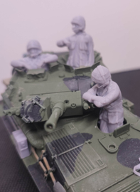F-MGB15 Vehicle crew, loader