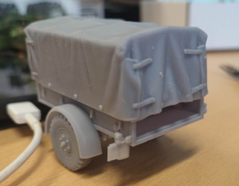 Polynorm 1 ton trailer with cover